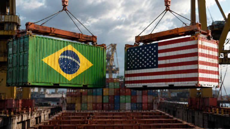 Tarifas dos EUA sobre produtos brasileiros: por que a disputa comercial voltou ao centro das atenções e quais podem ser os impactos para o Brasil